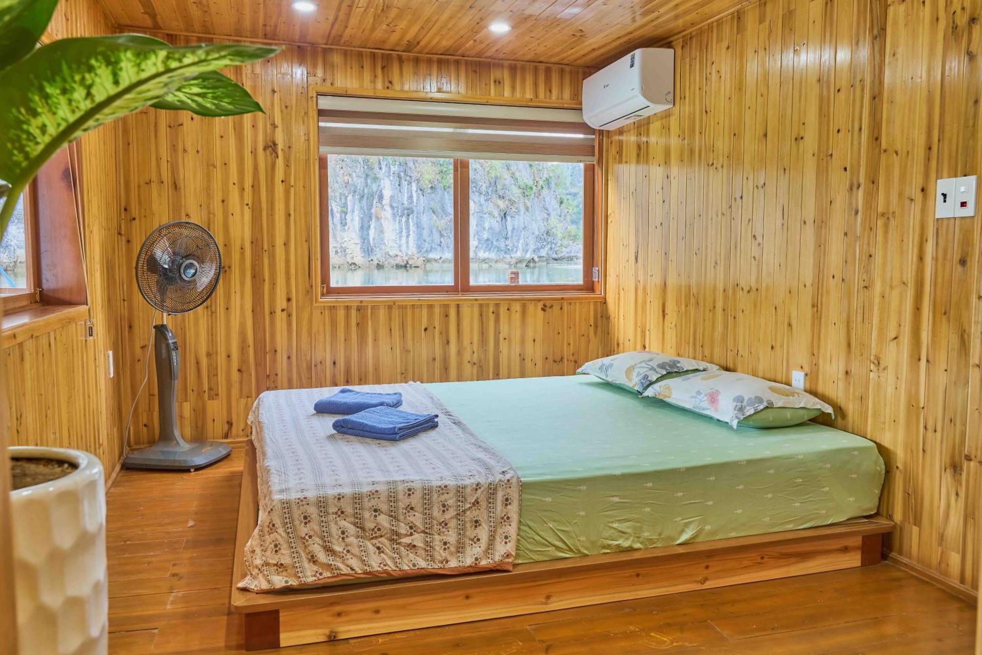 Lan Ha Floating Homestay Dong Khe Sau Exteriör bild